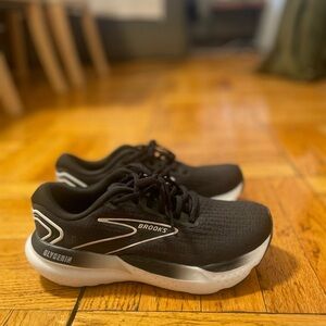Brooks Glycerin 21 Black Running Shoes